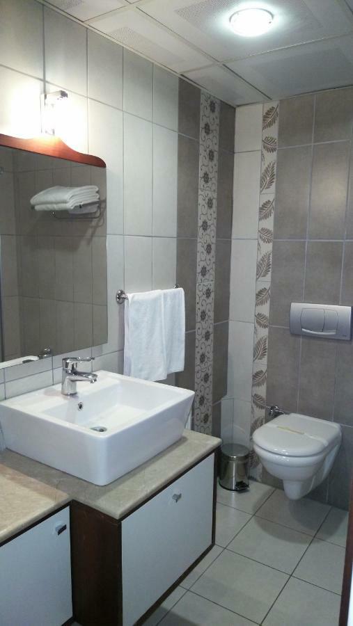 Eriza Hotel เอร์ซินจาน ภายนอก รูปภาพ